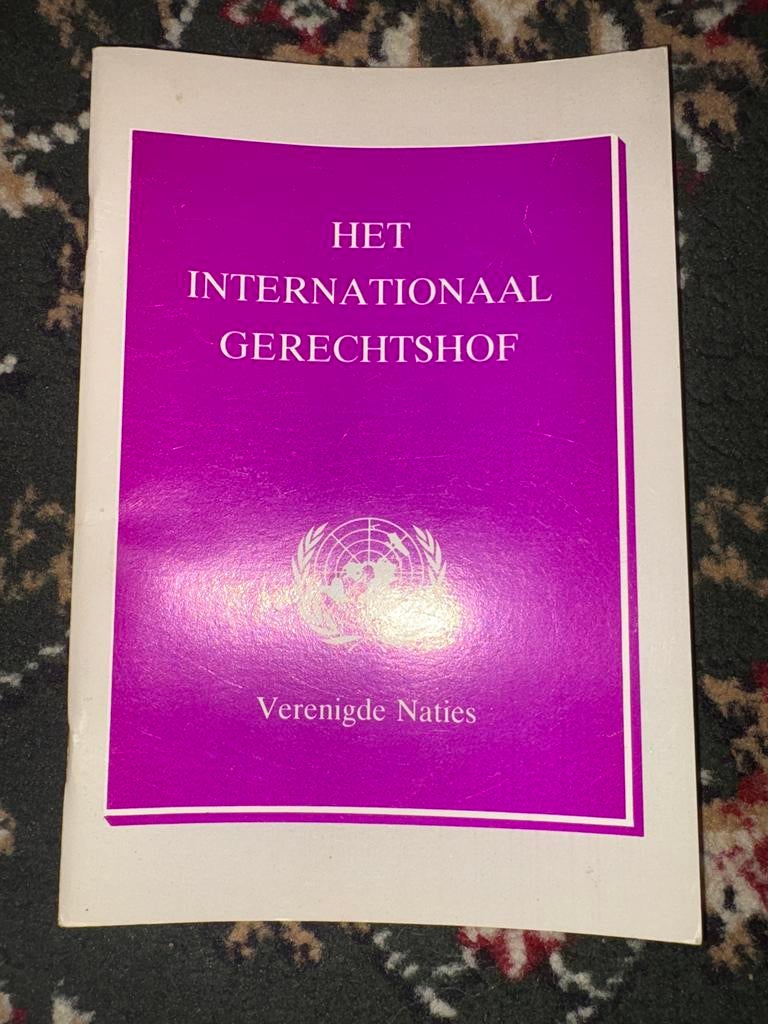 Het Internationaal Gerechtshof, Ophalen of Verzenden, Gelezen, Politiek en Staatkunde, Wereld