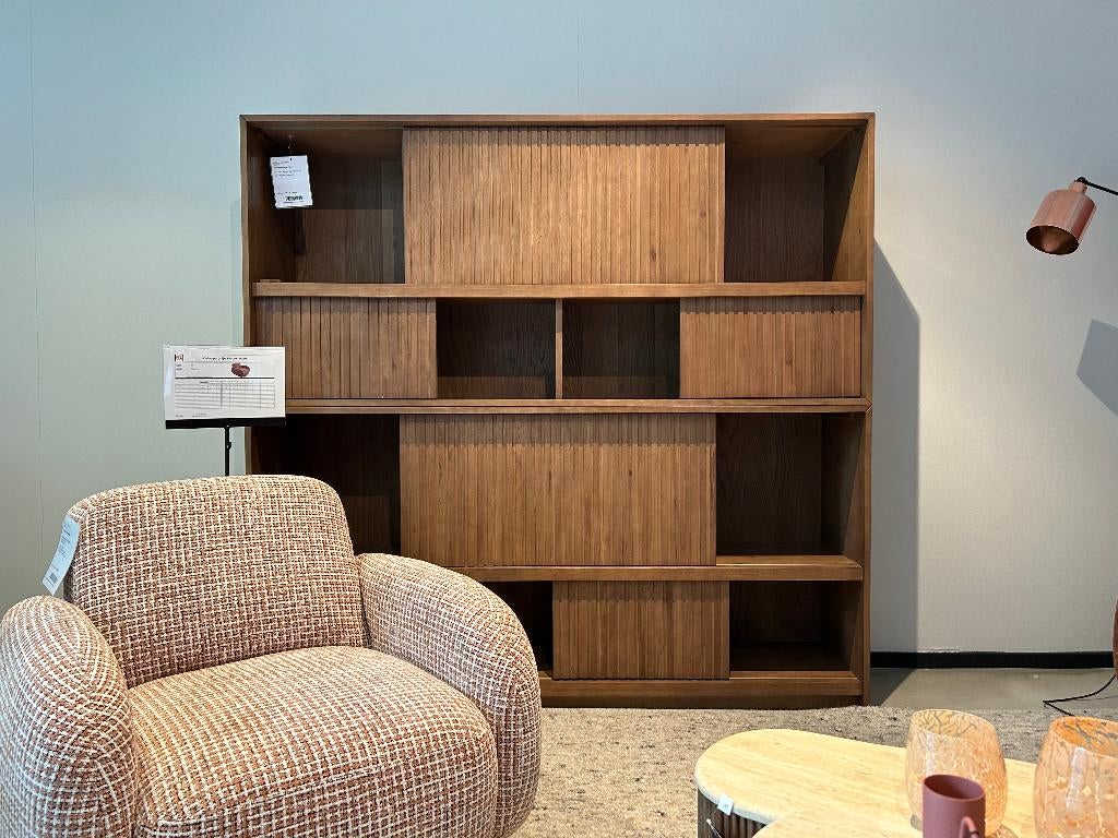 Gestreepte boekenkast van Eleonora, Ophalen, Eleonora, 150 tot 200 cm, Nieuw