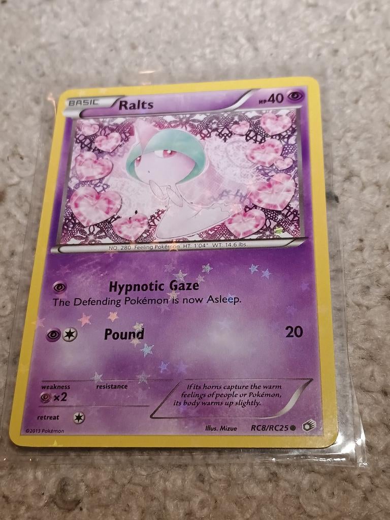 Ralts RC8/RC25 pokemon kaart met reverse holo ster pattern, Verzenden, Zo goed als nieuw, Losse kaart, Foil