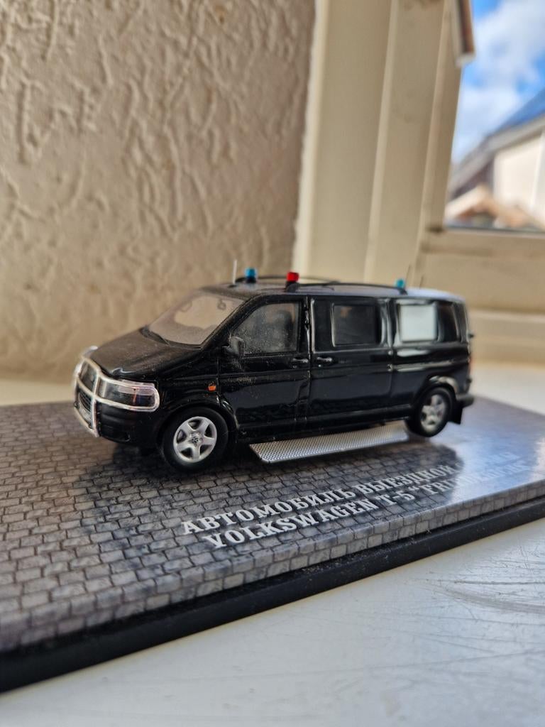 Volkswagen bus T-5 Friederichs Dip Models, Ophalen of Verzenden, Auto, Overige merken