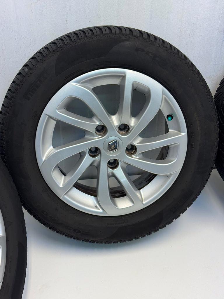 Org. 205/60R16 bj.2014 Renault Grand Scenic sportvelgen set, Auto-onderdelen, Banden en Velgen, Gebruikt, 16 inch, Banden en Velgen