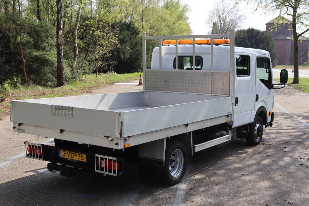 Renault Maxity Kipper 130.35/6 2.5 L2 DC 2012 | Nationale Au, Auto's, Bestelauto's, Gebruikt, 4 cilinders, Renault, Bedrijf