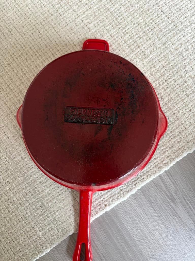 Ernesto Gietijzeren Koekenpan - Rood, Gebruikt, Ophalen of Verzenden, Koekenpan of Braadpan, Gietijzer