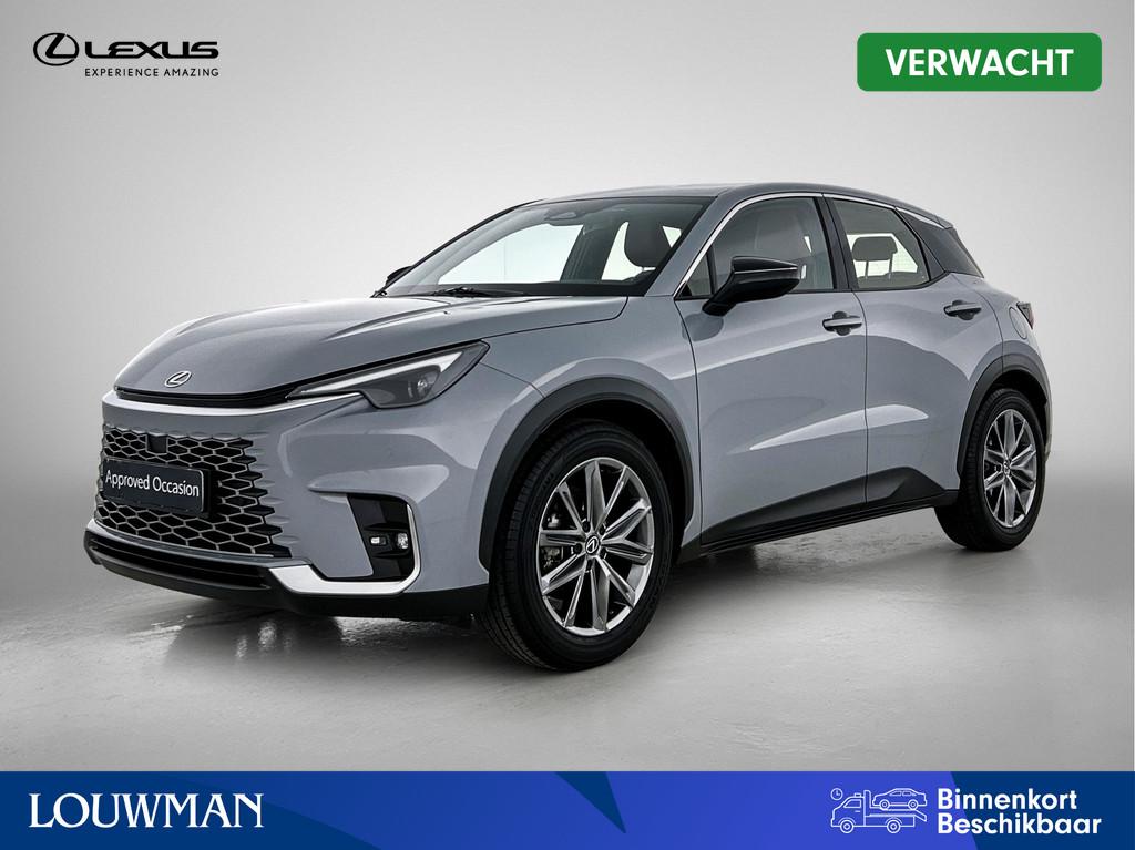 Lexus LBX Relax 2WD Premium uitgevoerd (bj 2024, automaat), Auto's, Lexus, 12 maanden, 135 pk, Gebruikt, Bedrijf