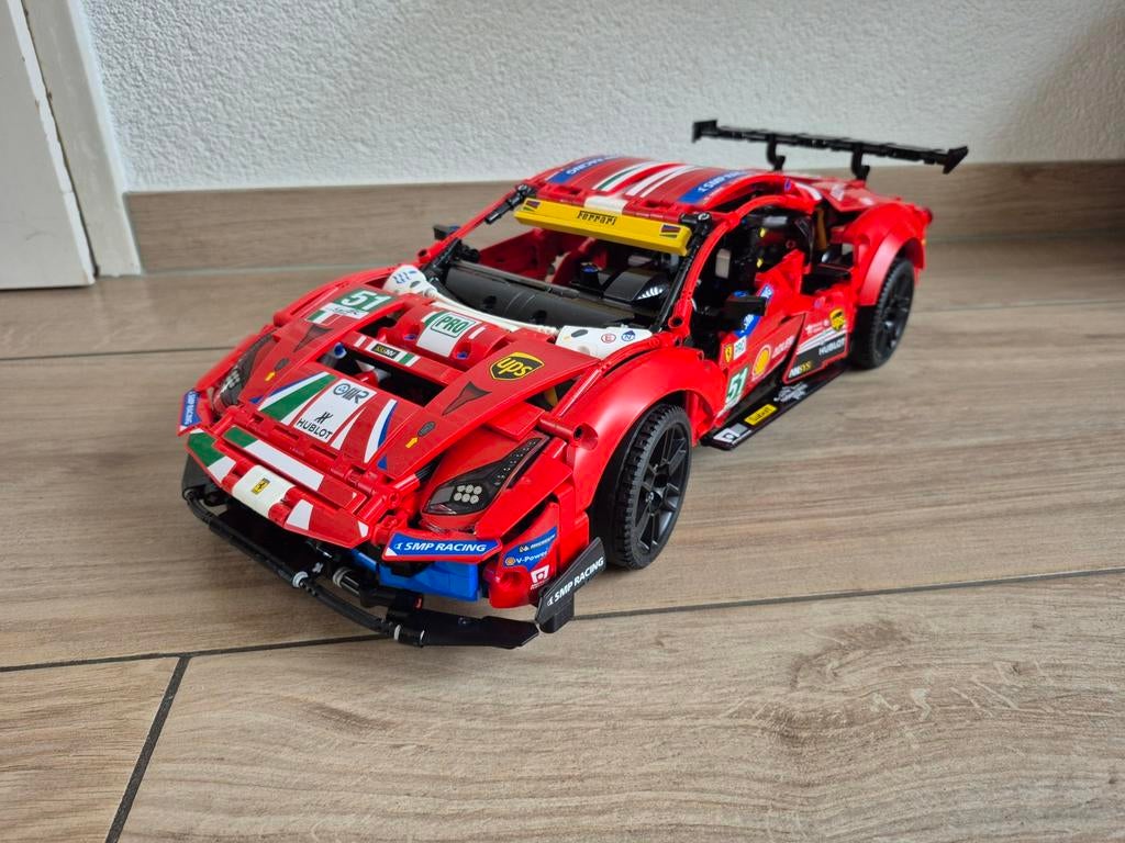 Lego Technic Ferrari 488 GTE AF Corse #51, Compleet, Lego, Ophalen of Verzenden, Zo goed als nieuw