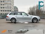 BMW 5-serie Touring M5 V10 volleder dashboard trekhaak Silve, Auto's, BMW, Automaat, Achterwielaandrijving, 507 pk, 120 €/maand