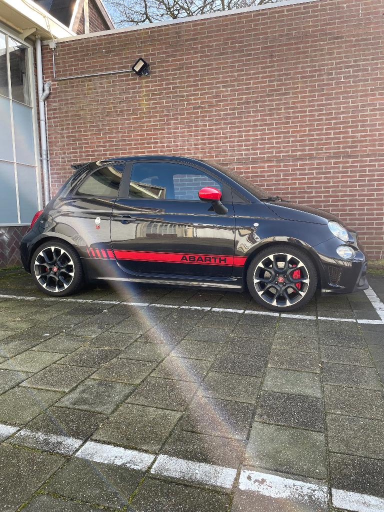 Fiat 500 1.4 Turbo T-jet 16v 180pk 2019 Zwart, Auto's, 4 stoelen, 215 pk, Particulier, 1368 cc