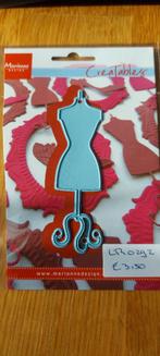 marianne design mallen LR, Hobby en Vrije tijd, Kaarten | Zelf maken, Ophalen of Verzenden, Zo goed als nieuw, Overige thema's