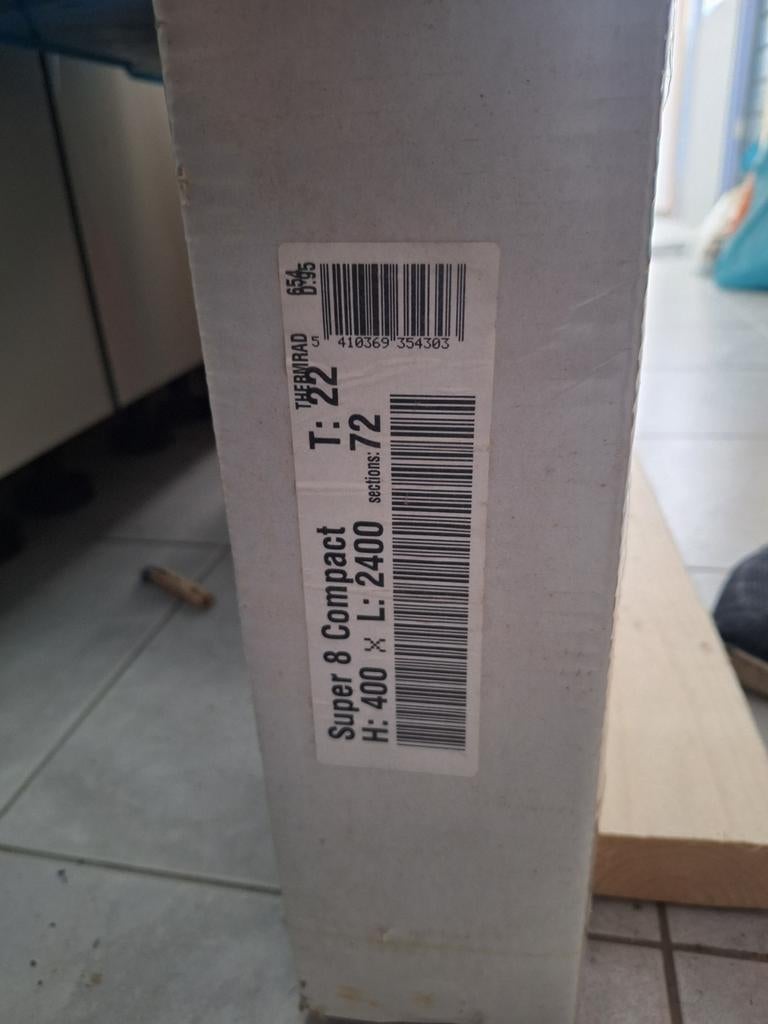 Nieuwe Thermrad Super 8 Compact 400x2400 T22 Radiator, Doe-het-zelf en Verbouw, Verwarming en Radiatoren, Ophalen, 30 tot 80 cm