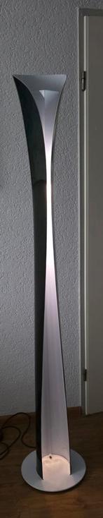 Zo goed als nieuwe designer lamp ., Ophalen