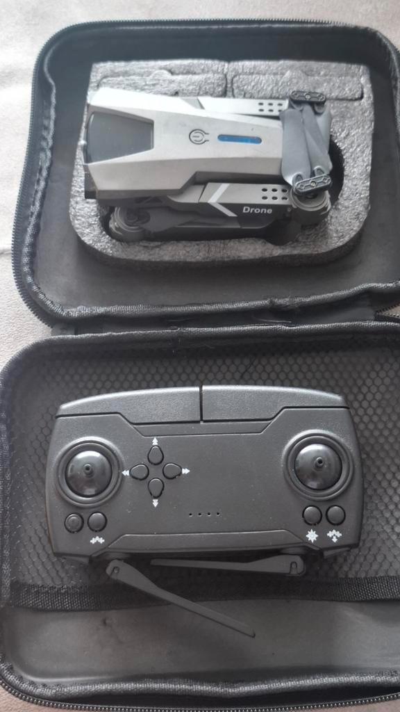 Opvouwbare drone met camera en afstandsbediening, Audio, Tv en Foto, Drones, Gebruikt, Speelgoeddrone, Basiskwaliteit, Overige merken