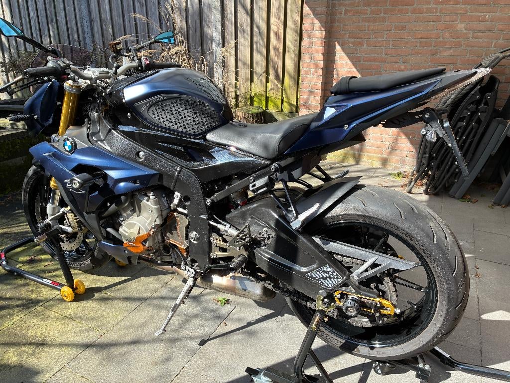 BMW S1000R, full-option, veel extra's, 4 cilinders, Motorrijbewijs A, Particulier, Handvatverwarming