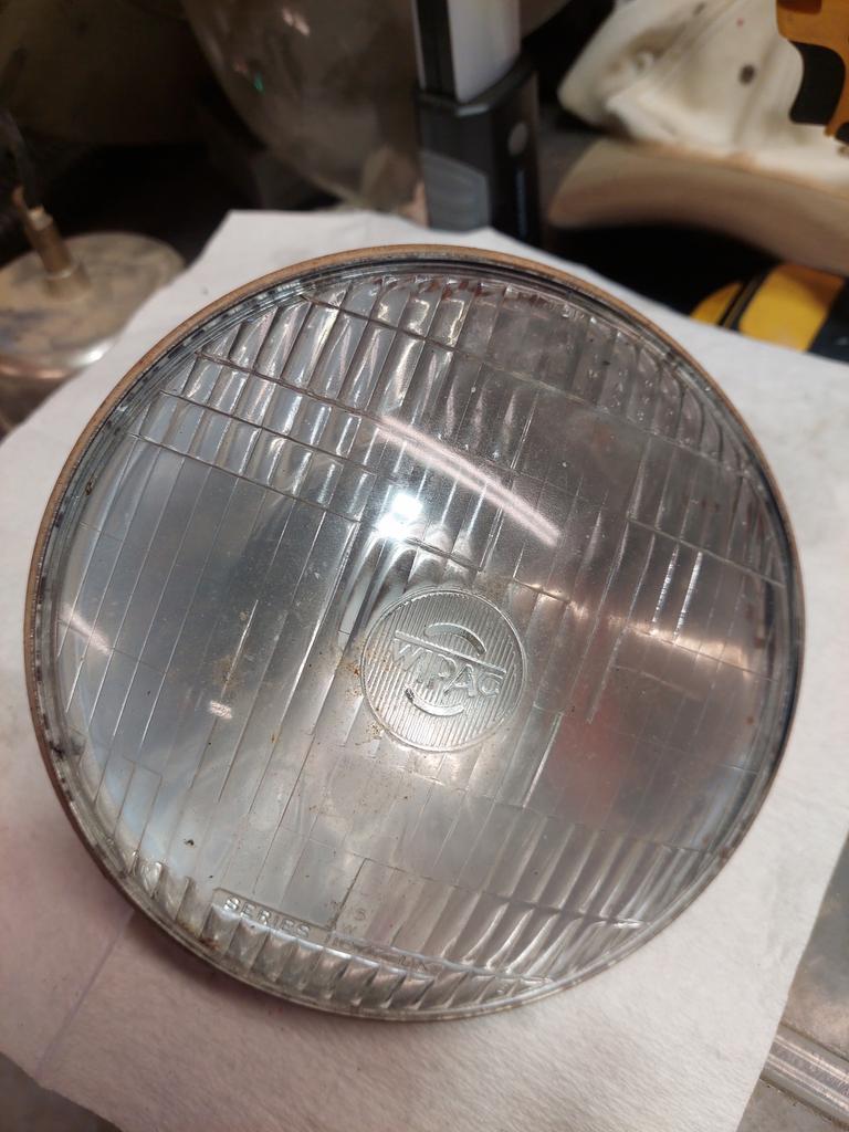 Mooie Norton koplamp en nummerplaat verlichting kapje., Motoren, Ophalen of Verzenden, Gebruikt