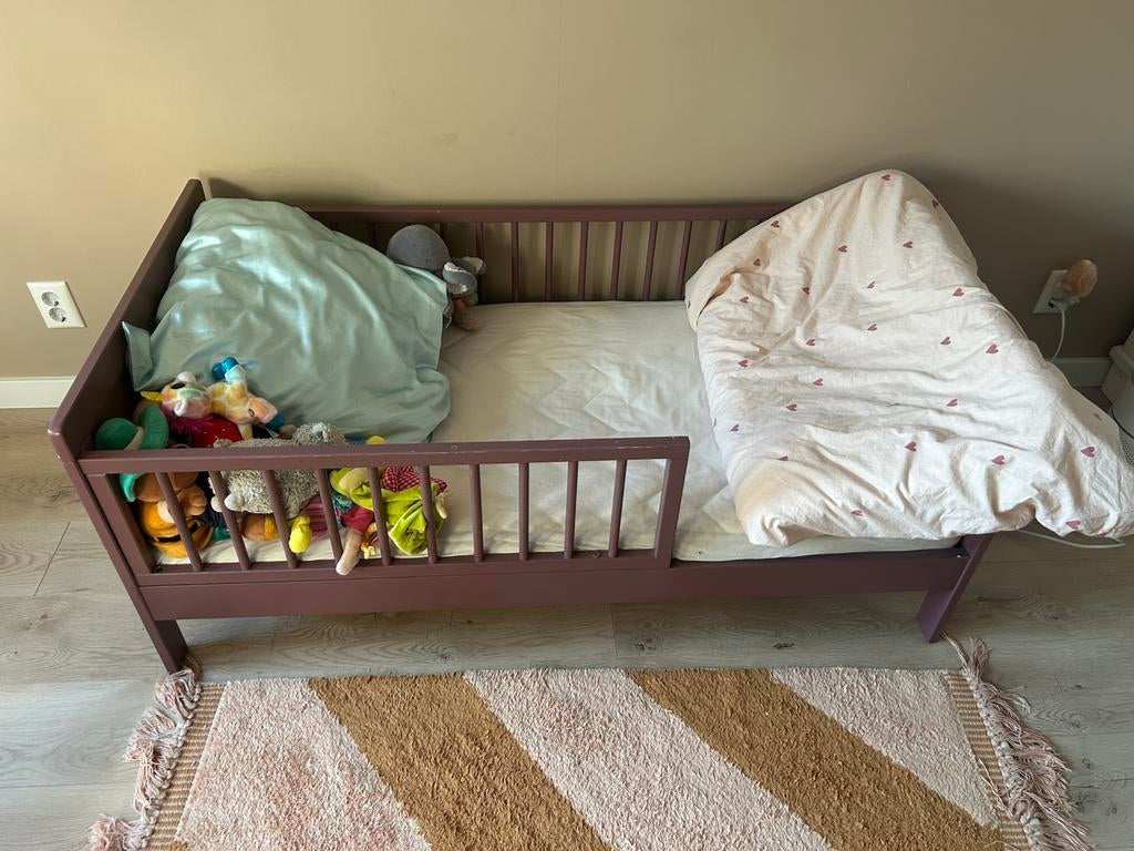 Kinderbed 140x70 Petit Amelie, 70 tot 85 cm, 140 tot 160 cm, Zo goed als nieuw, Ophalen