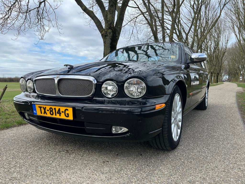 Jaguar XJ 3.0 Sport 2003 (XJ6) Zwart, Auto's, Jaguar, 238 pk, Achterwielaandrijving, Beige, Zwart