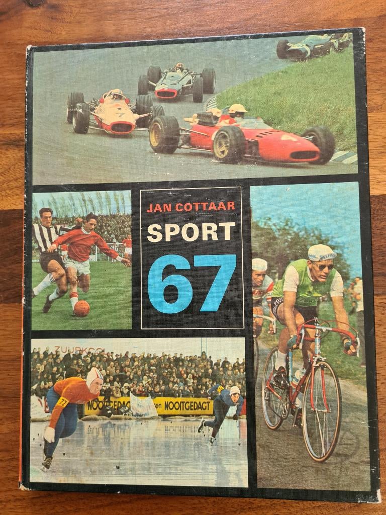 Het sportjaar 1967.                      Sport 67., Ophalen of Verzenden, Gelezen, Jan Cottaar, Overige sporten