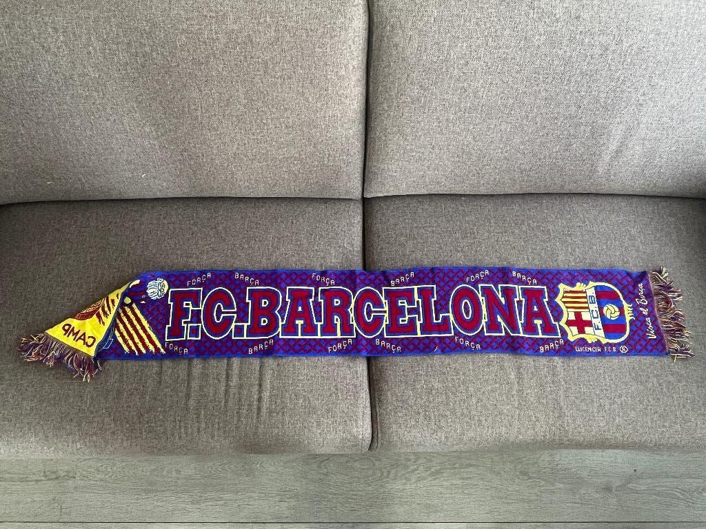Te koop: FC Barcelona sjaal, Verzamelen, Sportartikelen en Voetbal, Ophalen of Verzenden, Zo goed als nieuw, Buitenlandse clubs