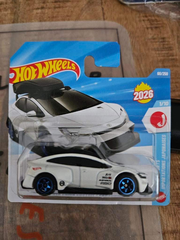 Hotwheels Toyota Prius Custom met Dakkoffer Nieuw, Ophalen of Verzenden, Nieuw, Auto