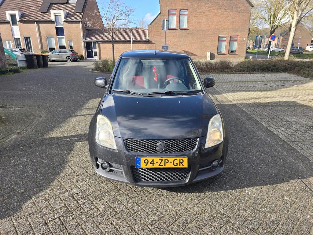 Suzuki Swift 1.6 3D Sport 2008 Zwart, Auto's, Suzuki, Voorwielaandrijving, 1005 kg, 125 pk, 40 €/maand