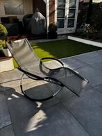 Comfortabele Schommel Tuinstoel - Inklapbaar met Kussen, Ophalen, Gebruikt, Metaal, Inklapbaar