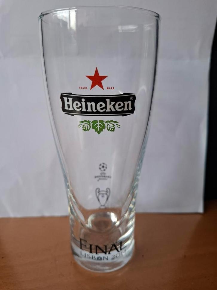 Heineken Champions League Final Lissabon 2014 Bierglas, Verzamelen, Glas en Borrelglaasjes, Zo goed als nieuw, Bierglas, Ophalen of Verzenden