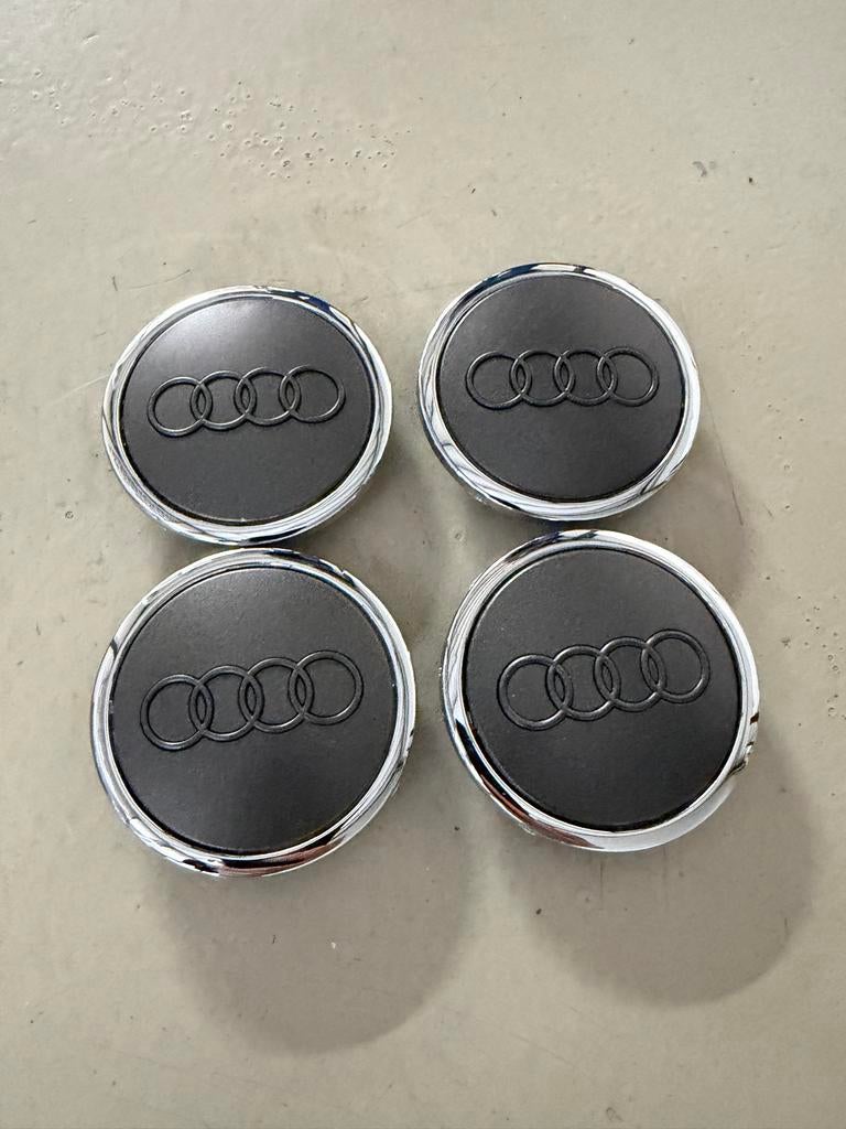 Set van 4 Audi Naafdoppen 69mm - Nieuw, Ophalen of Verzenden, Nieuw