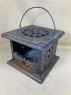 Antieke eiken stoof met fraai steekwerk 19e eeuw, Antiek en Kunst, Ophalen of Verzenden