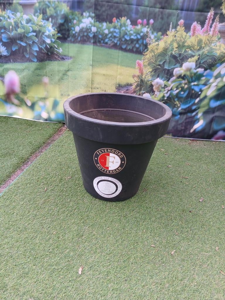 Feyenoord bloembak., Tuin en Terras, Bloempotten, Ophalen of Verzenden, Rond, Minder dan 25 cm, Minder dan 40 cm
