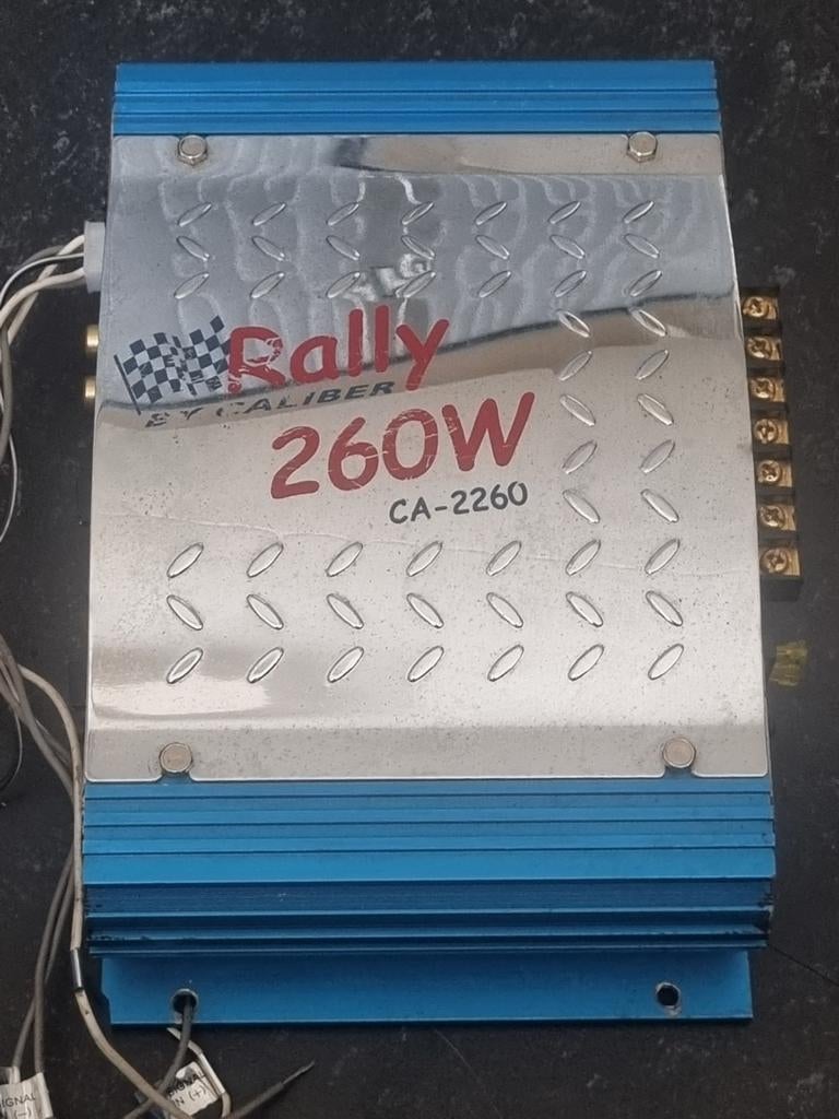 Rally by Caliber 260W CA-2260 Versterker, Auto diversen, Autoradio's, Gebruikt, Ophalen of Verzenden