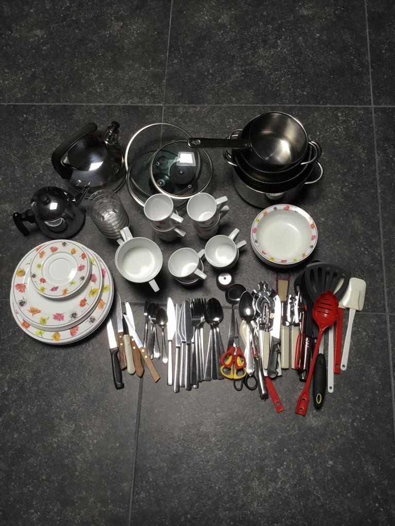 Set camping uitrusting keuken, mepal, pannen, bestek etc., Ophalen, Gebruikt
