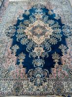 Louis de Poortere tapijt. Blauw/rood., Huis en Inrichting, Stoffering | Tapijten en Kleden, Ophalen, Blauw, 150 tot 200 cm, 200 cm of meer