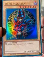 Yu-Gi-Oh! Dark Magician YGLD 1st Edition !, Ophalen of Verzenden, Gebruikt, Losse kaart, Foil