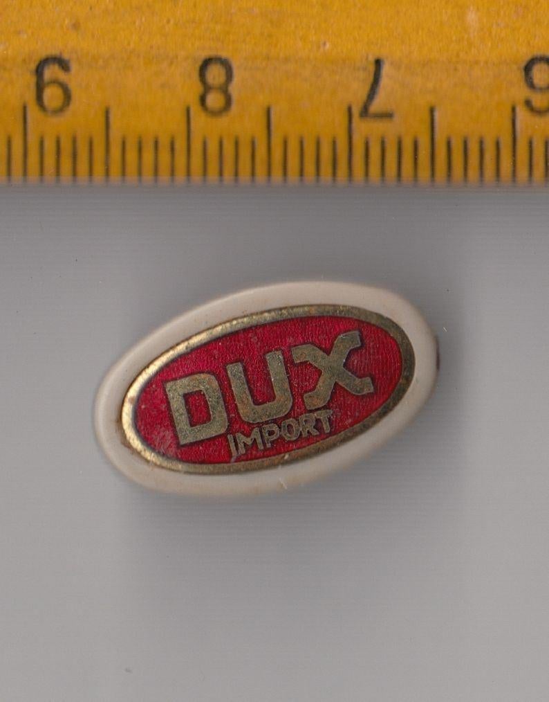 Dux Import Radio Logo emaille rood schildje embleem, Ophalen of Verzenden