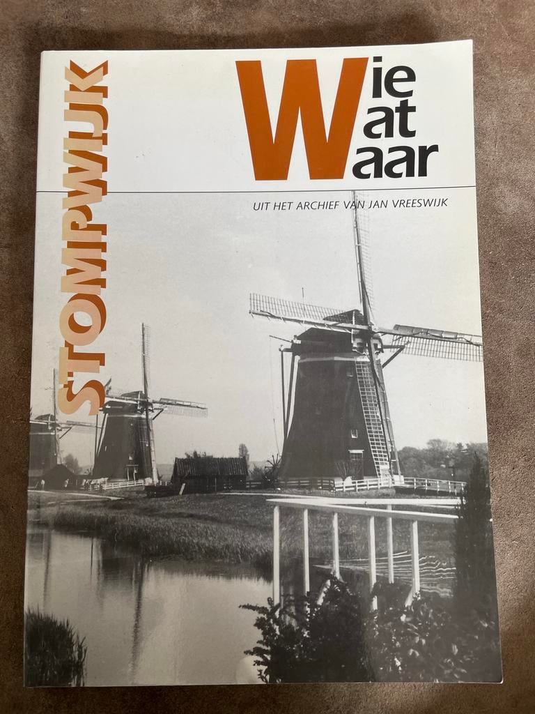 Stompwijk: Wie at Waar - Uit het archief van Jan Vreeswijk, Boeken, Ophalen of Verzenden, 20e eeuw of later, Gelezen