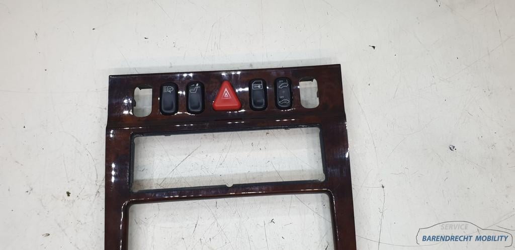 Houten paneel knoppenbalk W210 comand Mercedes 2106802136 ge, Gebruikt, Mercedes-Benz AG, Mercedes-Benz, Ophalen of Verzenden