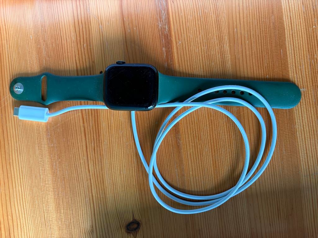 Apple Watch Series 7 (45mm) - Groen, IOS, Ophalen of Verzenden, Waterdicht, Groen
