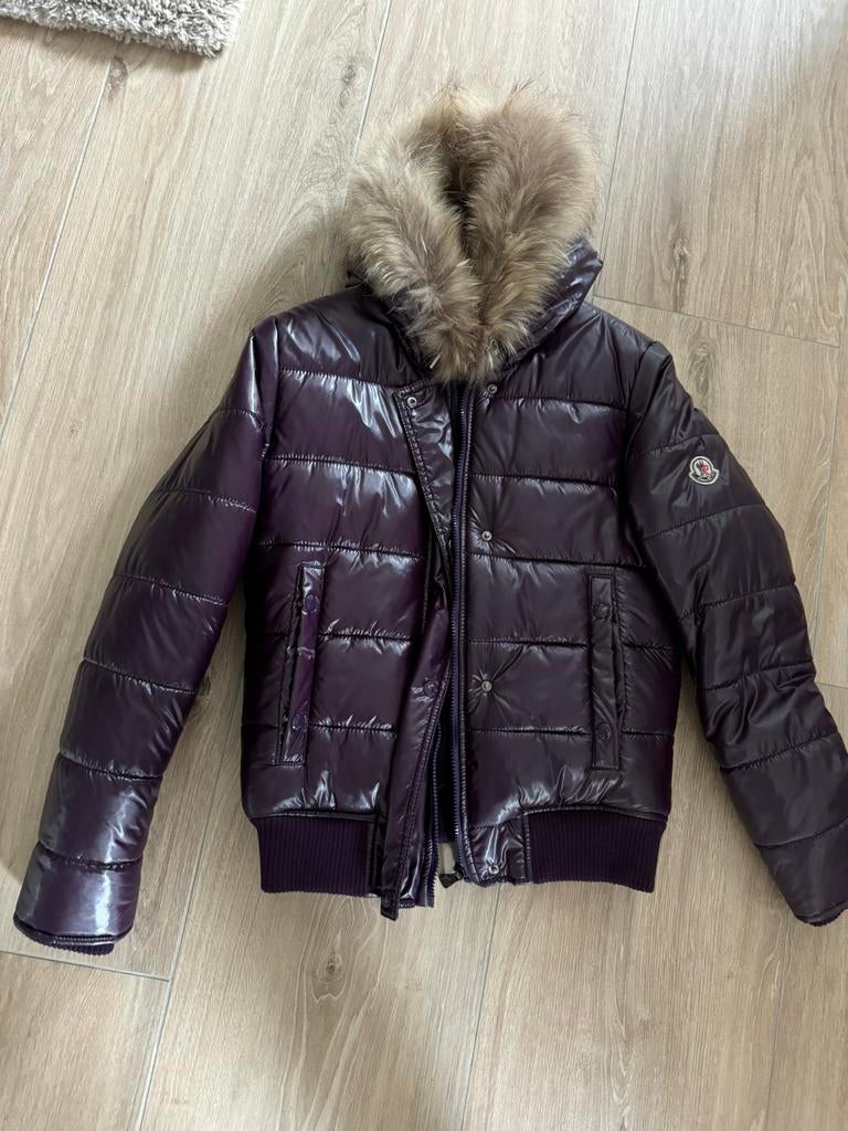 Moncler dames winterjas, Ophalen of Verzenden, Zo goed als nieuw, Maat 34 (XS) of kleiner, Paars
