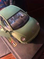 Burago Volkswagen New Beetle (1998) Schaalmodel - Zo goed al, Ophalen of Verzenden, Zo goed als nieuw, Auto, Overige merken