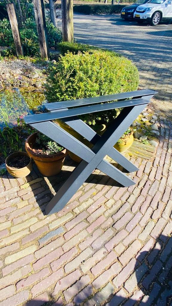 Stalen X poten, zwart/antraciet, 2 stuks, Huis en Inrichting, Tafelonderdelen, Ophalen, Tafelpoot, 50 tot 100 cm, Rond