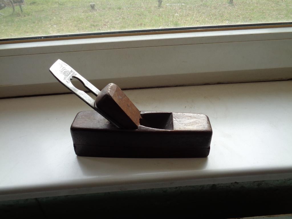 Houten blokschaaf met Peugeot beitel 19 cm L.4 cm B.., Antiek en Kunst, Antiek | Gereedschap en Instrumenten, Ophalen of Verzenden
