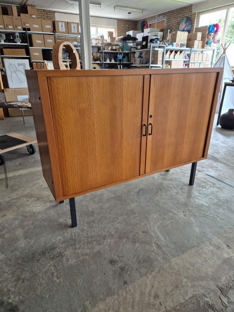 Vintage kastje met schuifdeuren- jaren 60, Ophalen, 100 tot 150 cm, Handelsonderneming Cubran, Misterstraat 6A