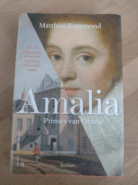 Boek Amalia, Ophalen of Verzenden, Zo goed als nieuw, Tijdschrift of Boek