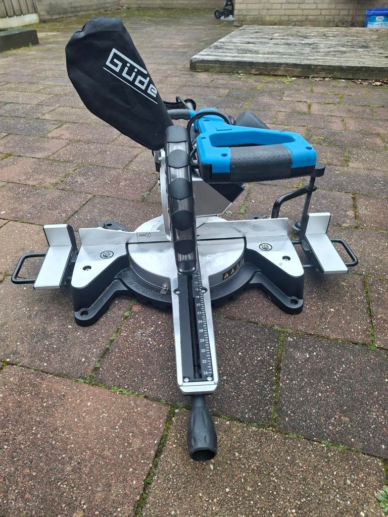 Güde Afkortzaag met laser, Gebruikt, 70 mm of meer, Ophalen of Verzenden, Afkortzaag