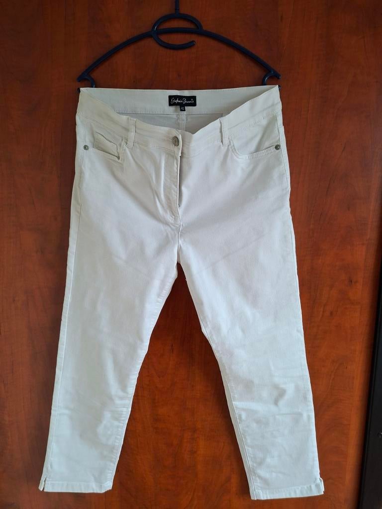 Witte capribroek maat 42 (7/8), Gafair, Wit, Maat 42/44 (L), Ophalen of Verzenden