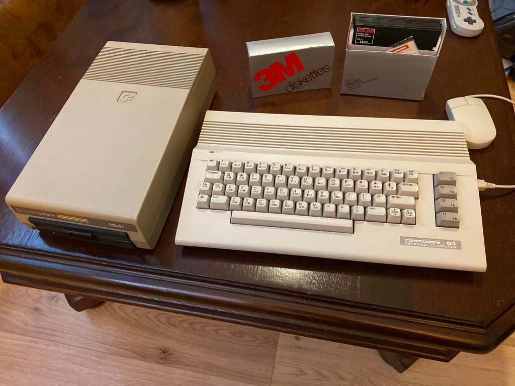 Commodore 64 met floppy drive, Ophalen of Verzenden