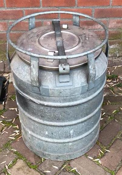 Gamel metalen koel / warm houd ton, Ophalen of Verzenden, Gebruikt