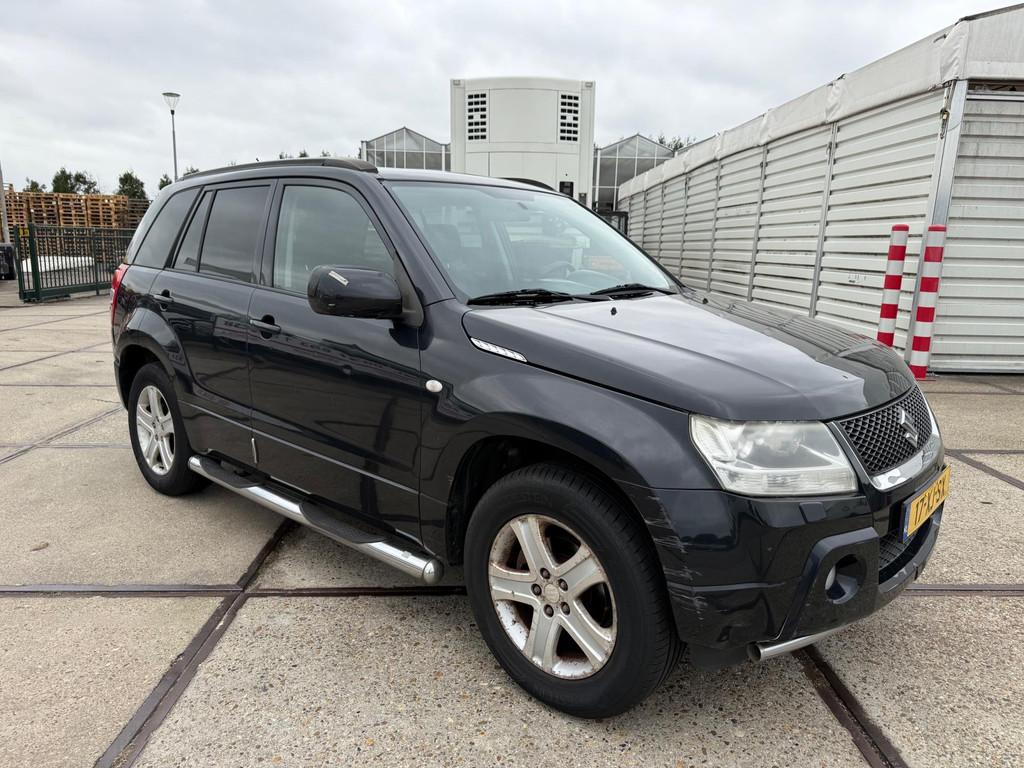 Suzuki Grand Vitara 2.0-16V High Executive Leder/ Automaat 4, Auto's, Automaat, Zwart, 4 cilinders, Grand Vitara