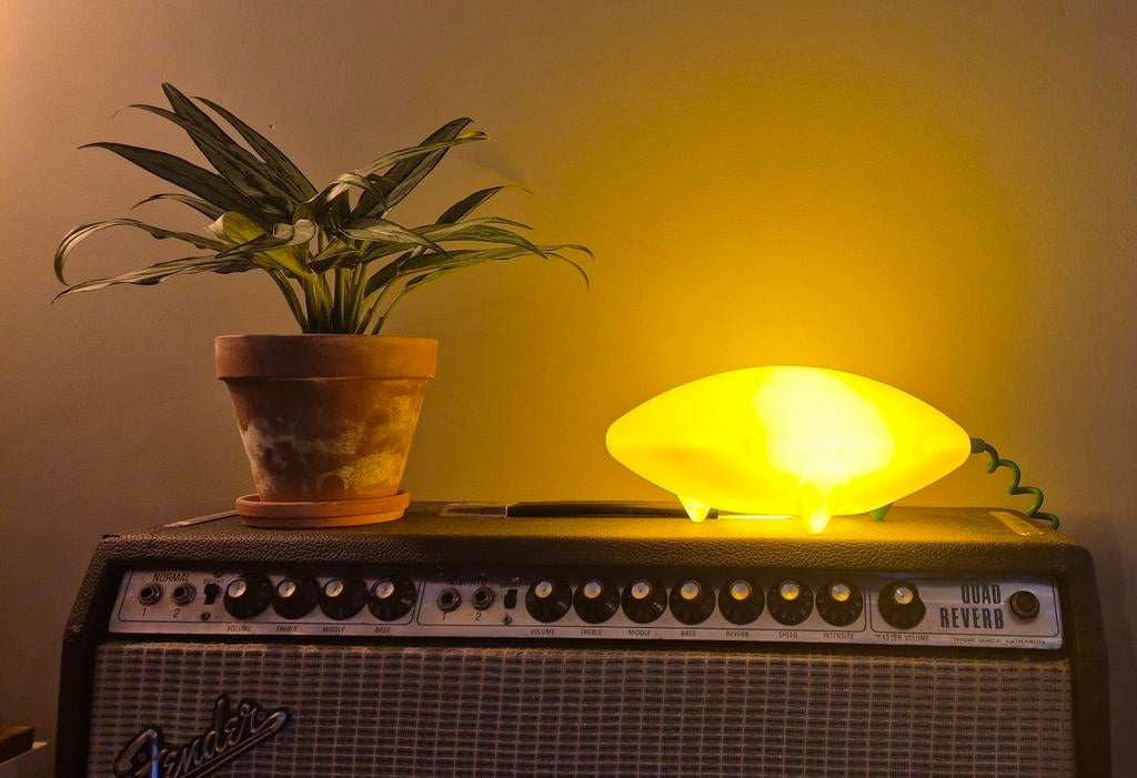 IKEA Löv design lamp, Kunststof, Ophalen of Verzenden, Zo goed als nieuw, Retro, Design, Modern