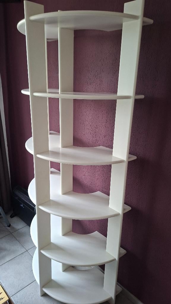 Halfronde witte kast, Antiek en Kunst, Antiek | Meubels | Kasten, Ophalen