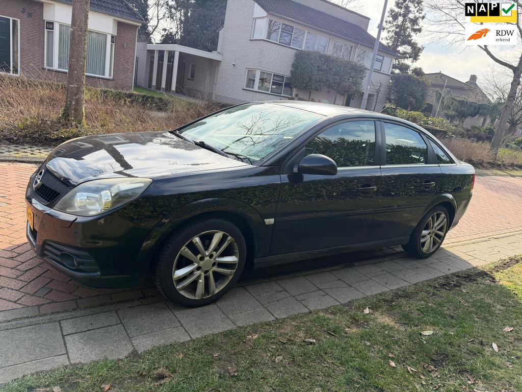 Opel Vectra GTS 2.2-16V Automaat, Airco, APK 28-02-2027., Gebruikt, 4 cilinders, 715 kg, Leder en Stof
